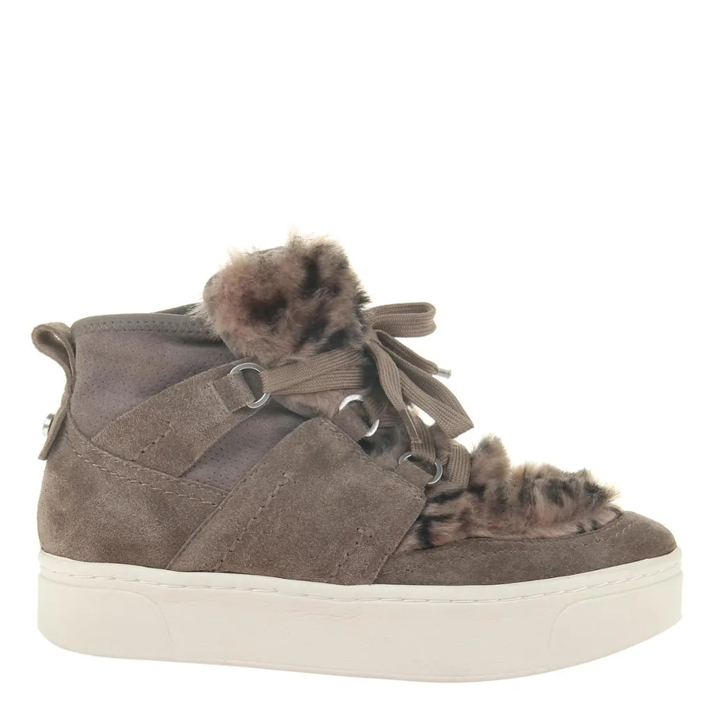 NAKED FEET - EVOLUTION in GREY Sneakers